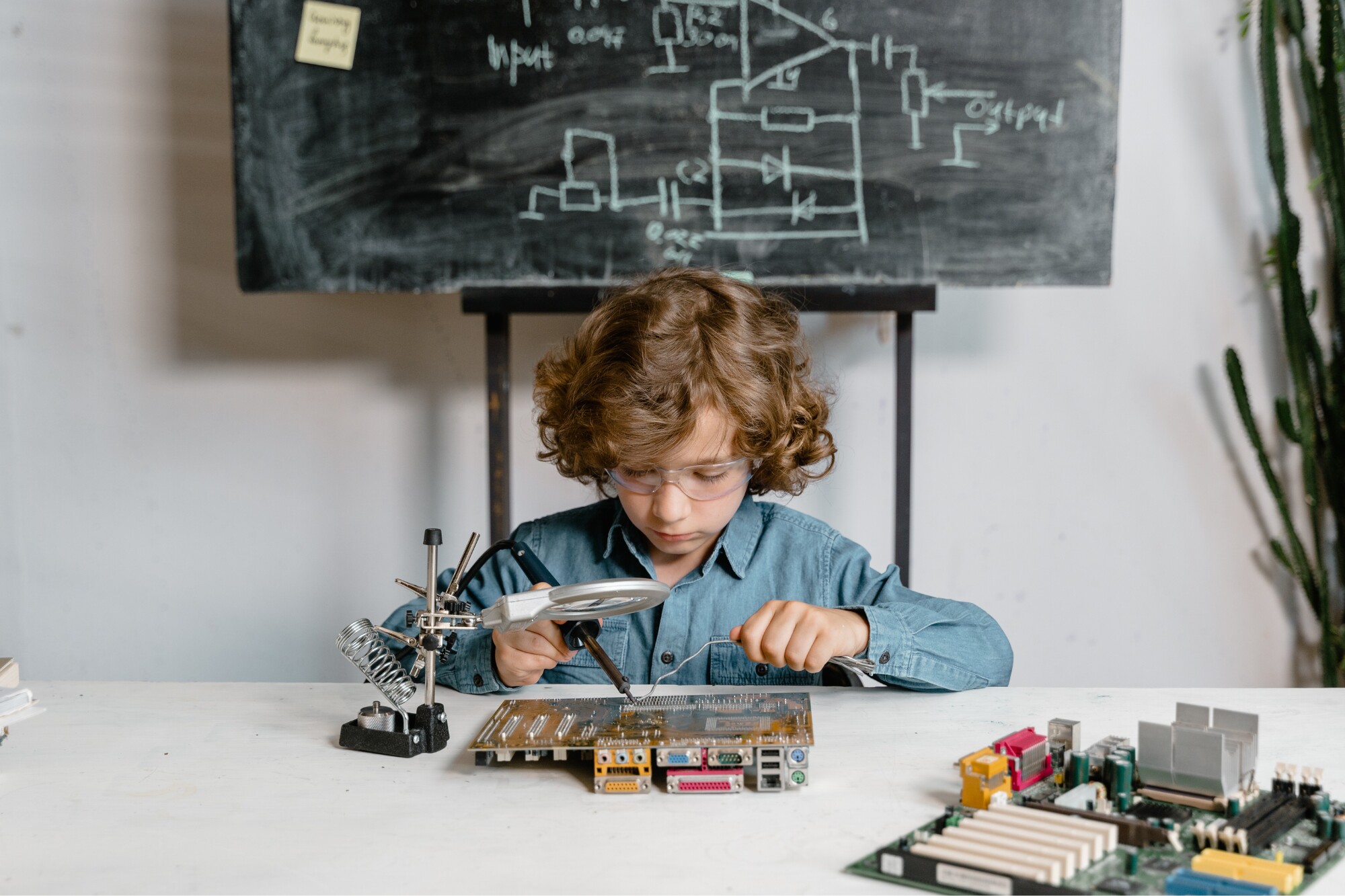 Building Creative Confidence in Kids: Why the Process Matters More Than the Product