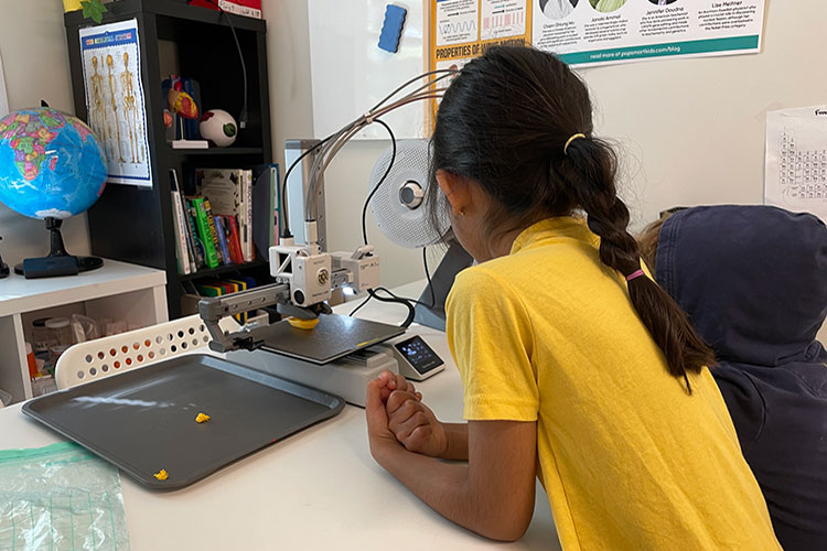 BLOGPOST_MiniMakers07172025A.jpg