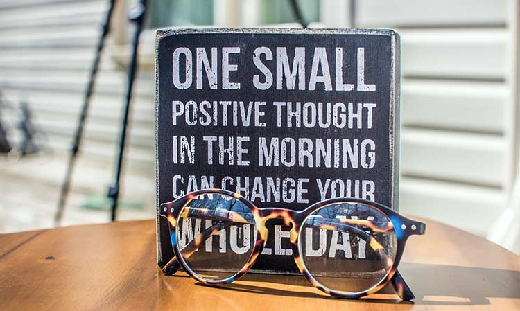 BLOGPOST_PositiveSelfTalk01282022.jpg